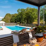 Apartment Mediterranes Nur 100 Meter Zum Mit Salzwasserpool Und Jacuzzi *